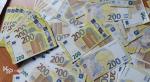 plik fałszywych banknotów 200 Euro