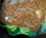 Nielegalny tytoń w worku plastikowym