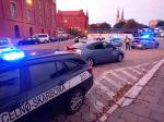 Funkcjonariusze Zachodniopomorskiego Urzędu Celno-Skarbowego w Szczecinie, wspólnie z funkcjonariuszami zachodniopomorskiej Policji i Straży Granicznej oraz Inspekcją Transportu Drogowego, przeprowadzą na terenie województwa zachodniopomorskiego działania ukierunkowane na kontrole kierujących pojazdami wykonującymi krajowy przewóz drogowy osób (taxi, przewozy na aplikację, przewozy regularne i okazjonalne).