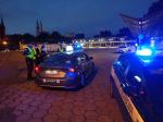 Funkcjonariusze Zachodniopomorskiego Urzędu Celno-Skarbowego w Szczecinie, wspólnie z funkcjonariuszami zachodniopomorskiej Policji i Straży Granicznej oraz Inspekcją Transportu Drogowego, przeprowadzą na terenie województwa zachodniopomorskiego działania ukierunkowane na kontrole kierujących pojazdami wykonującymi krajowy przewóz drogowy osób (taxi, przewozy na aplikację, przewozy regularne i okazjonalne).